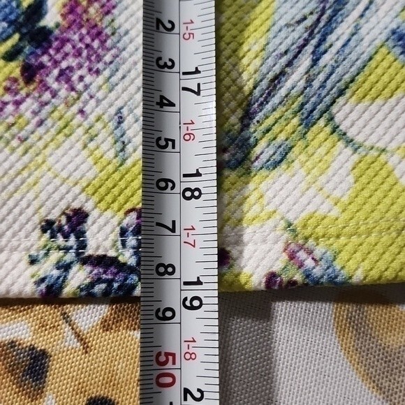 NWOT Torrid Floral White Mini Textured Knit Skater Set - Picture 9 of 14